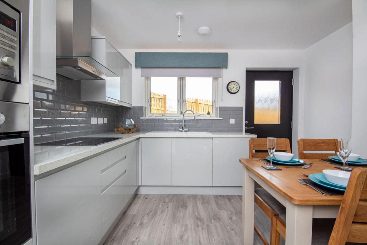 Oakwood Villa Авимор Екстериор снимка